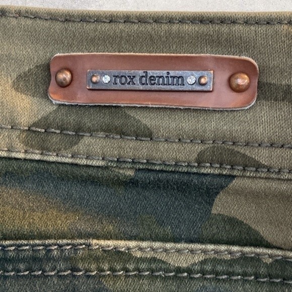 Rox Camouflage Denim Jeans - Juniors 3 - Picture 5 of 8